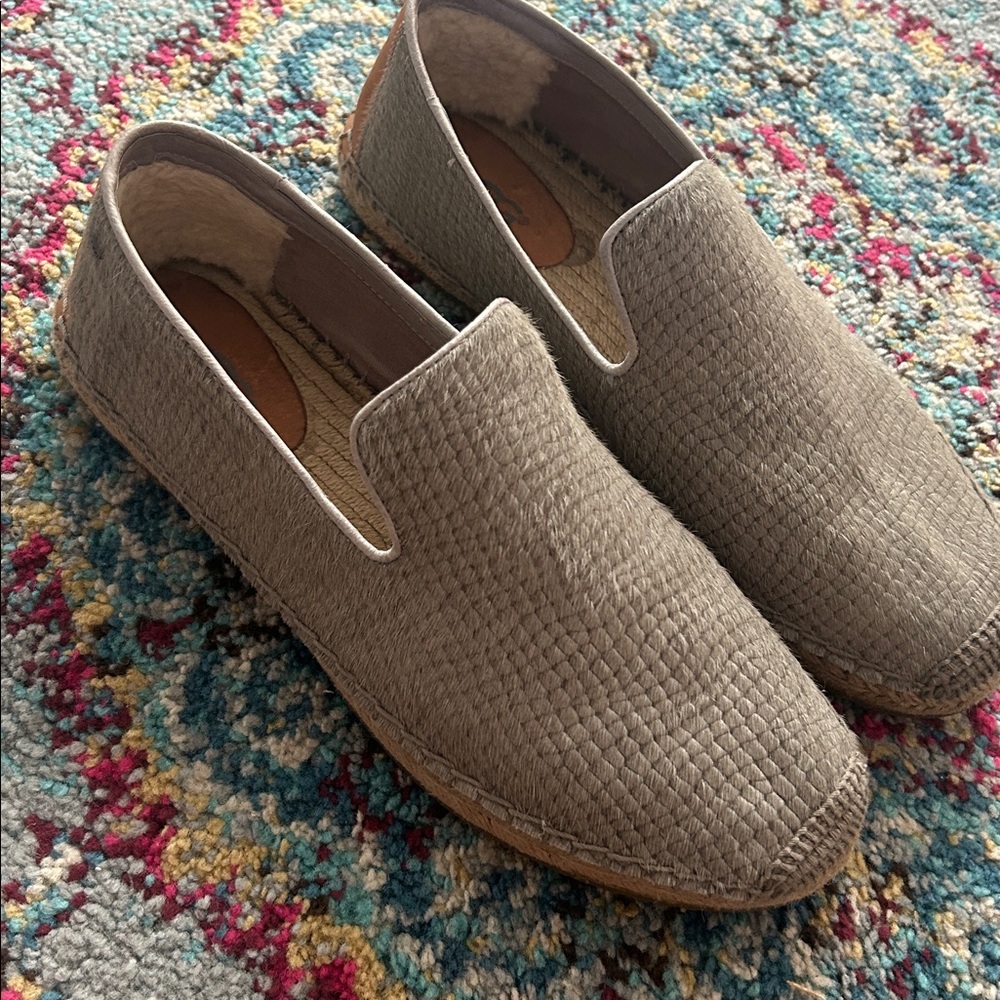 UGG Sandrinne Calf Hair Scales Espadrille Gray Flat Slip On 1007150 Size 8